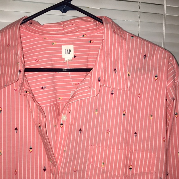 GAP Tops Buttondown Shirt Tunic Adorable Colorprint Poshmark